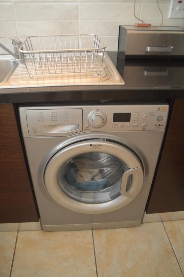 Kapparis Penthouse Apartment Paralimni Bagian luar foto